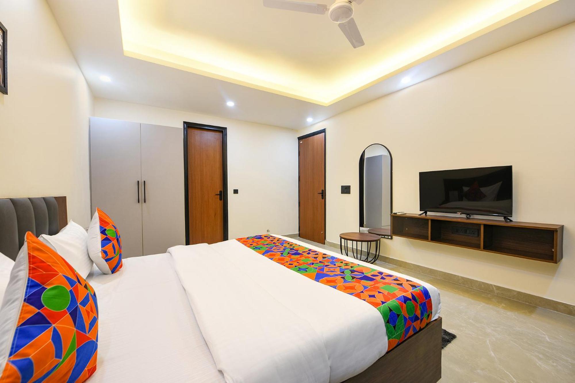 Fabhotel Rr Premium - Near Medanta Hospital Hotel Gurgaon