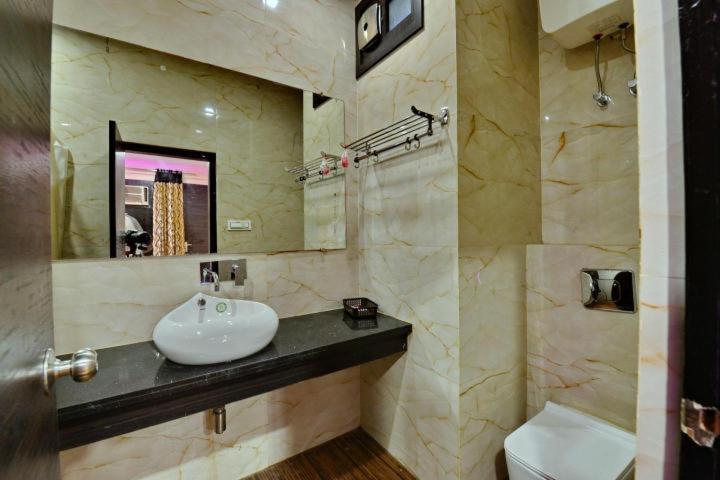 Hotel Samrat