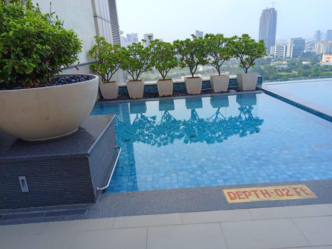 High Rise Den 1 Gurgaon