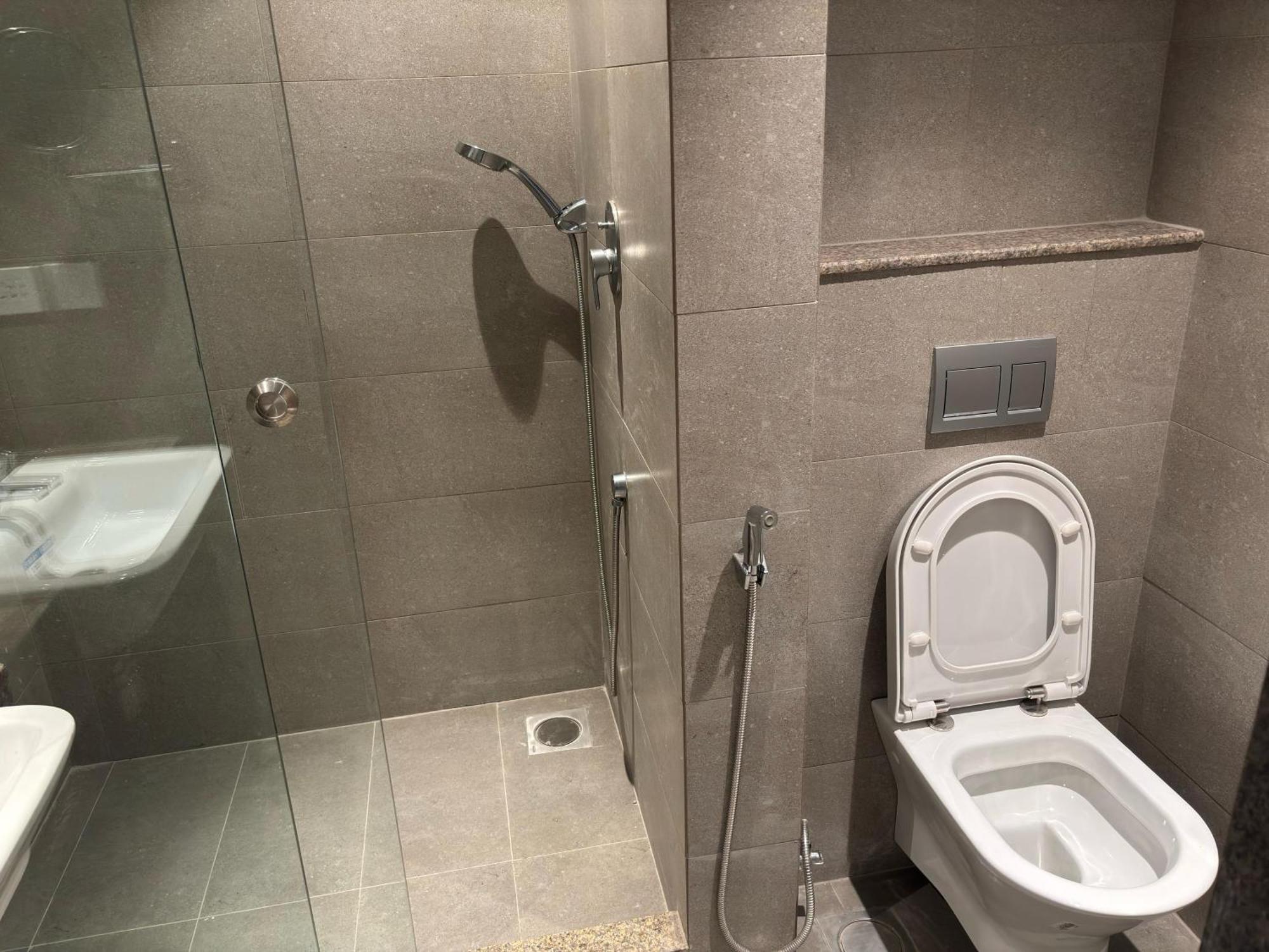 Stylish Street Apartment Gurgaon Apartment *