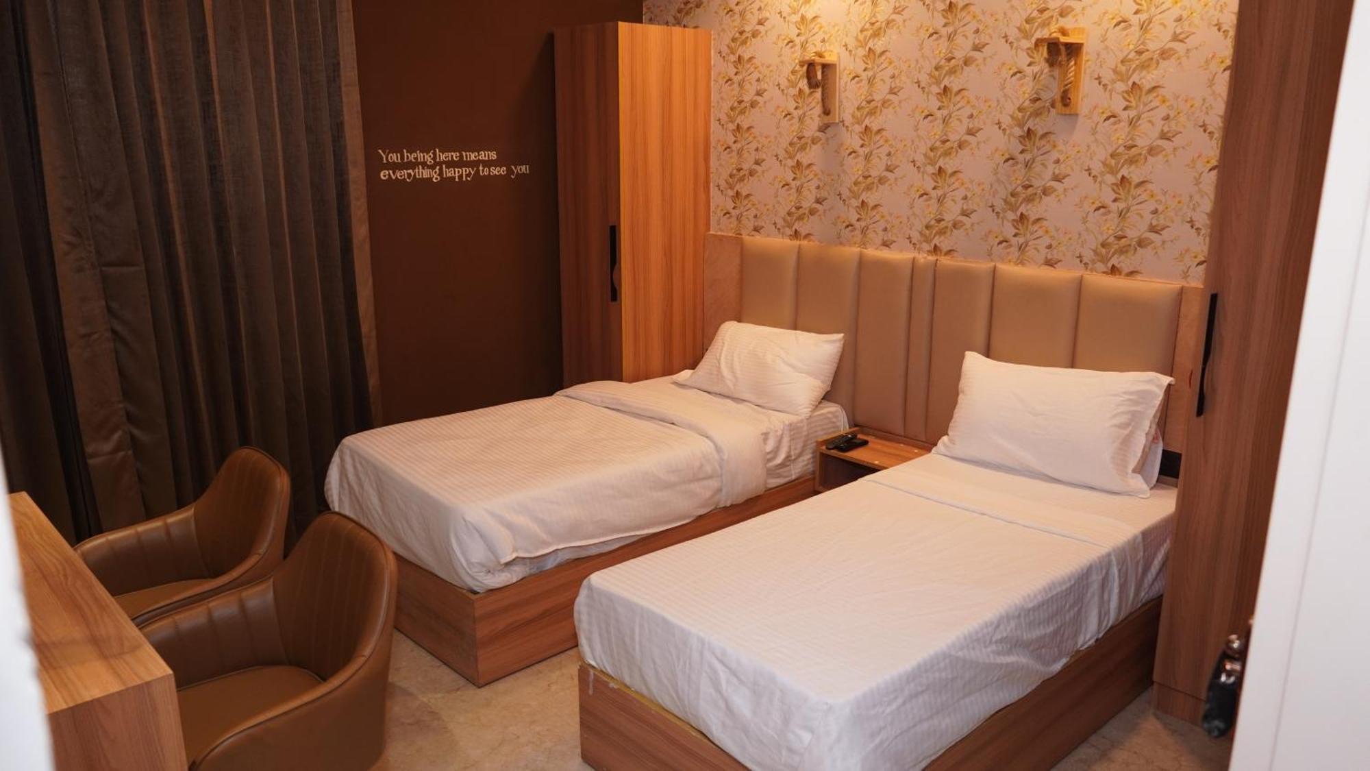 Orsom Sector 53 Hotel 4*