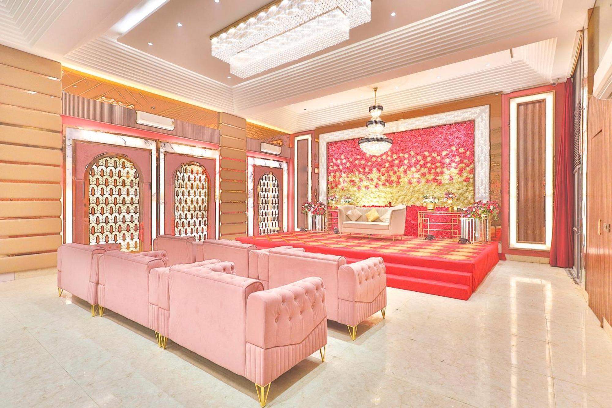 Orsom Sector 53 Hotel 4*