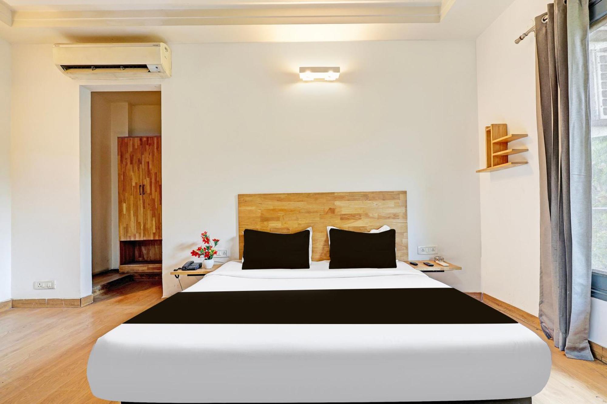 Super Townhouse Sector 49 Sohna Road Hotel
