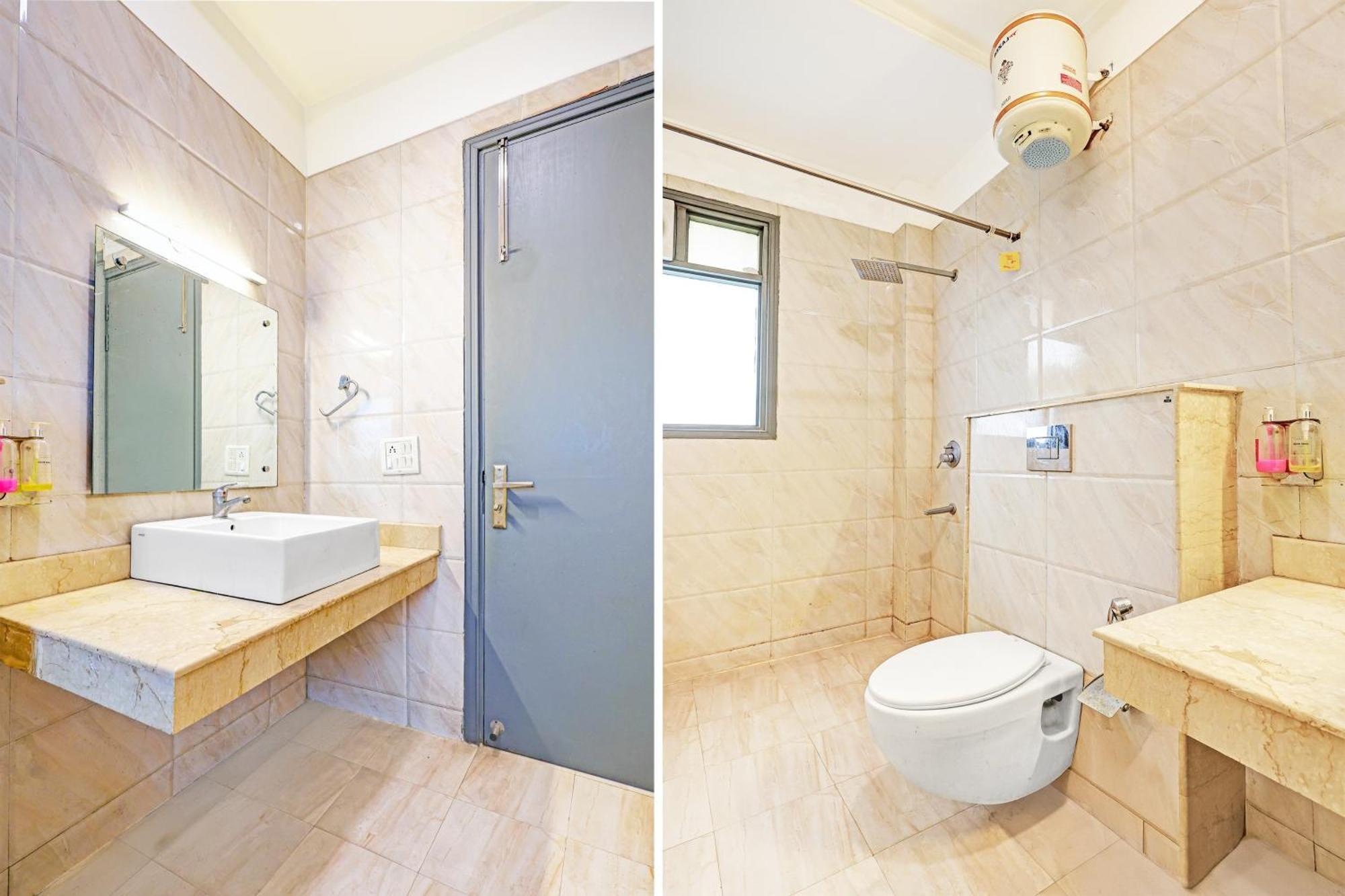 Super Townhouse Sector 49 Sohna Road Hotel *