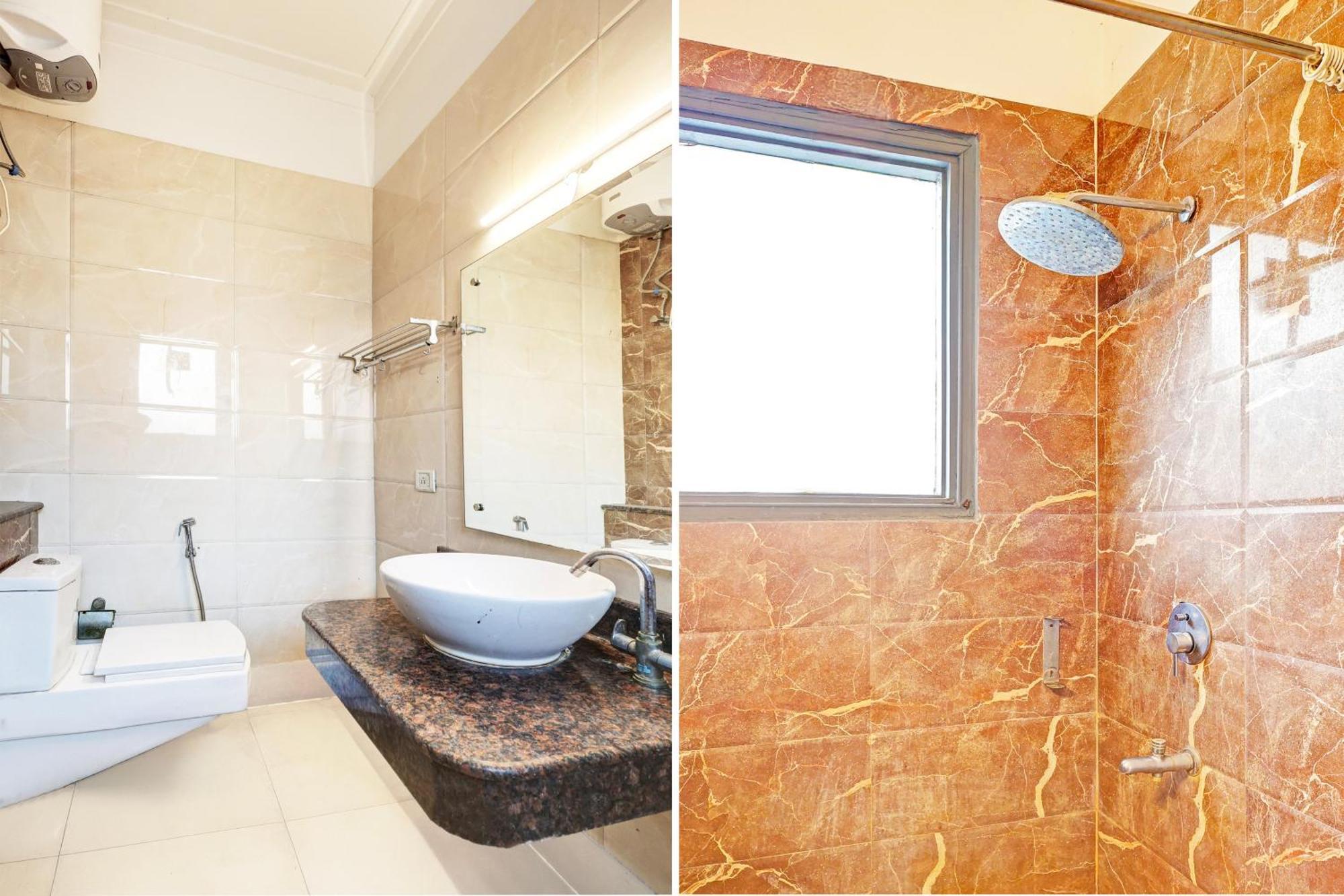 Super Townhouse Sector 49 Sohna Road *