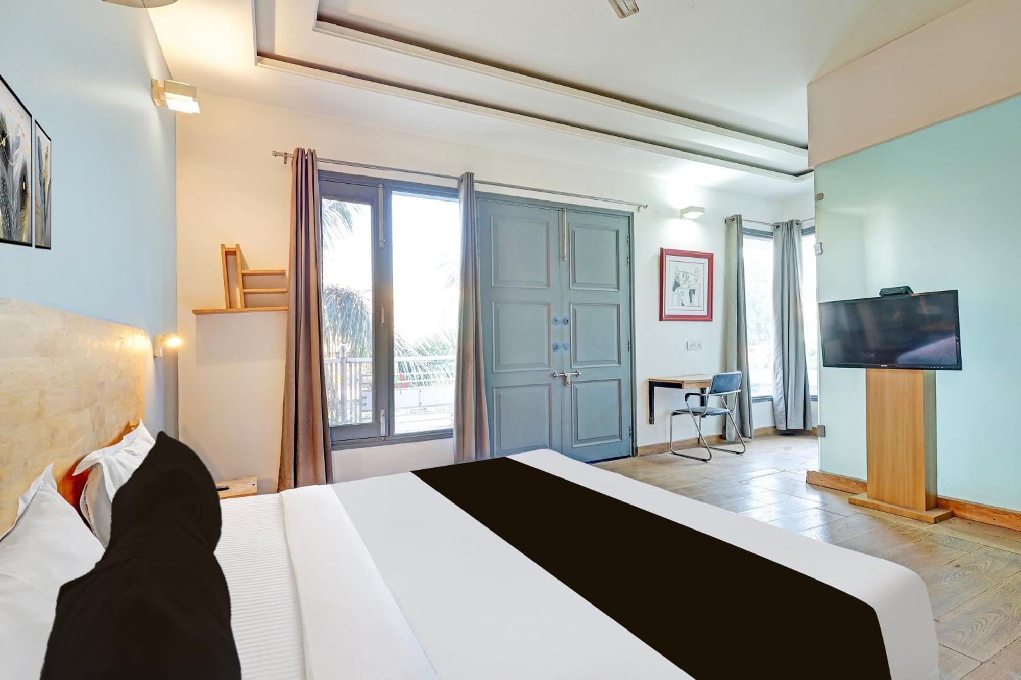Super Townhouse Sector 49 Sohna Road Hotel