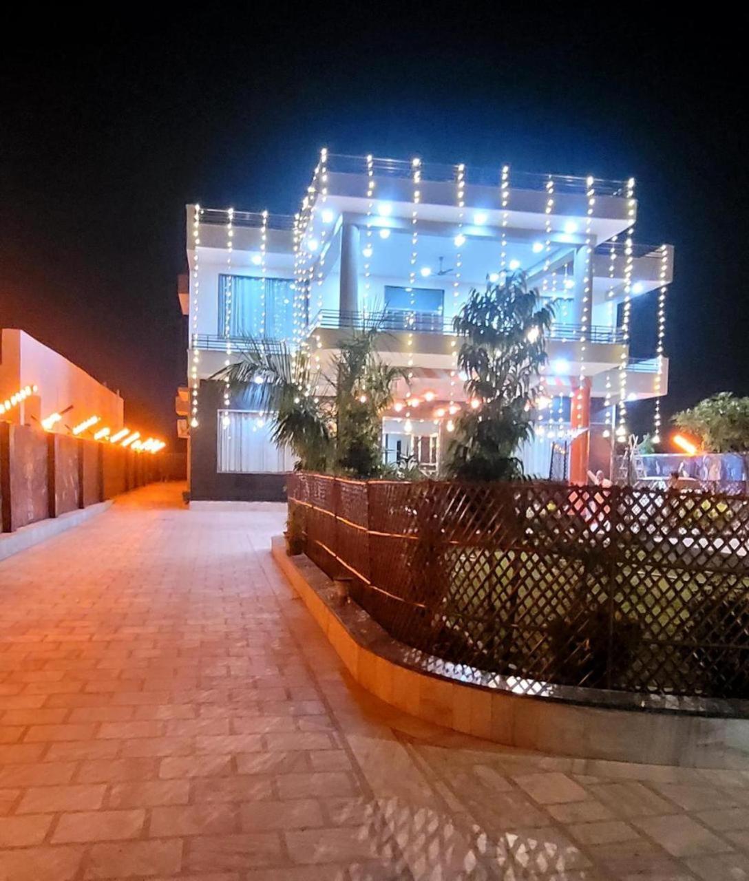 Gobravo 11 - 6bhk Farm With Pool And Garden - Farm stay
