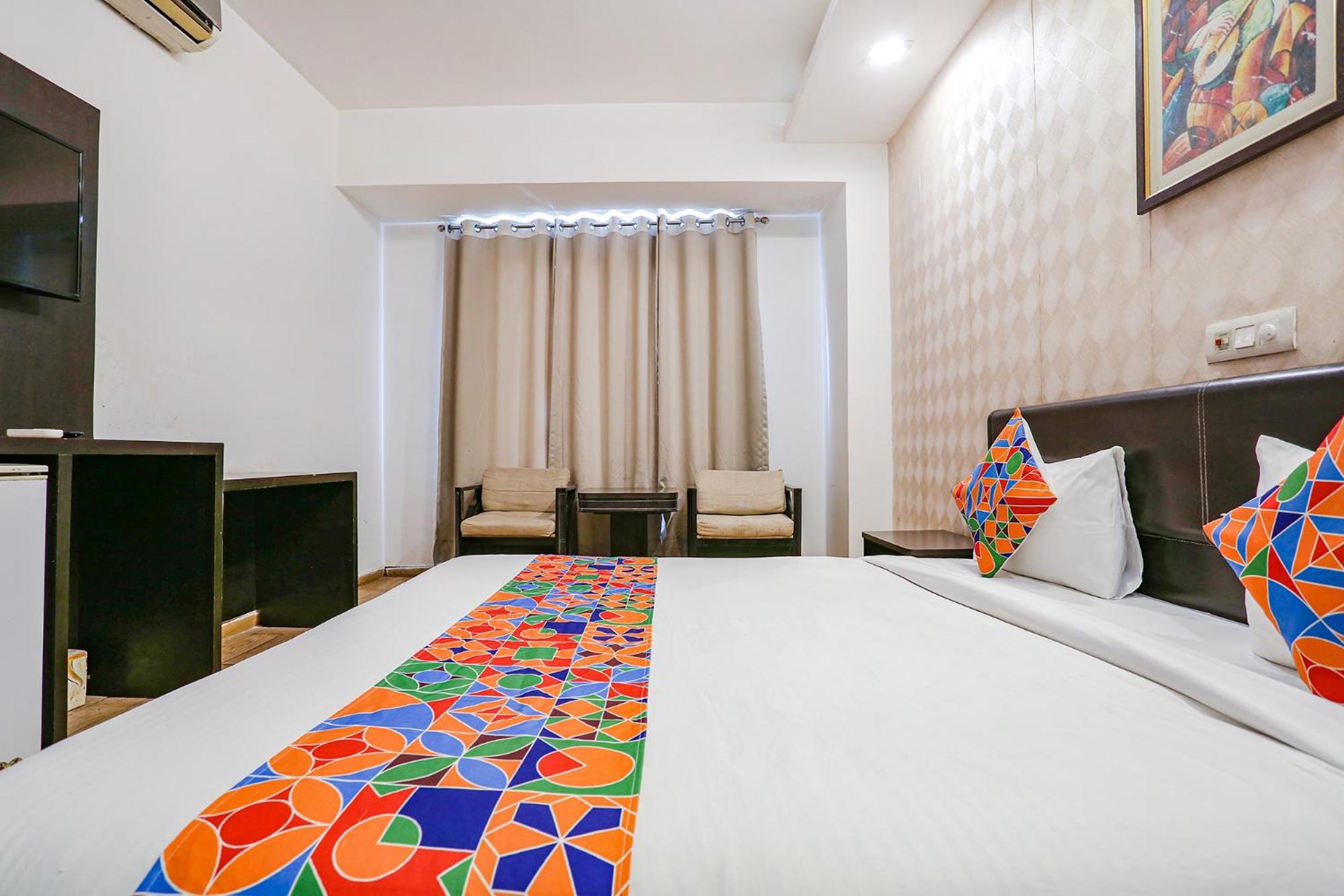Fabhotel Premium Nest