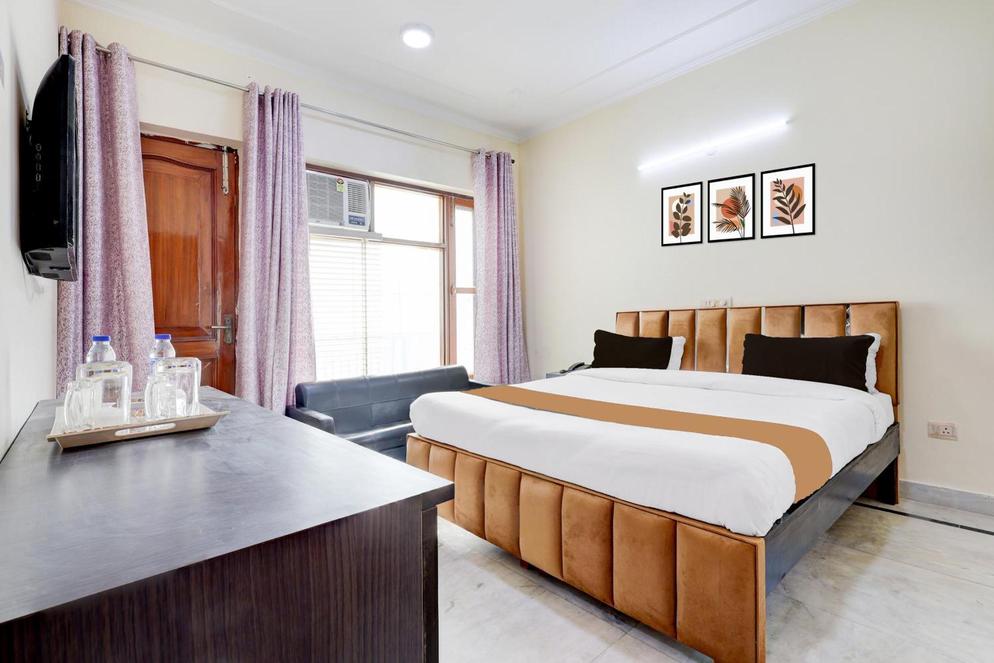 Tulip - 3bhk Golf Course Road, Near Hong Kong Market & Metro Mall Gurgaon