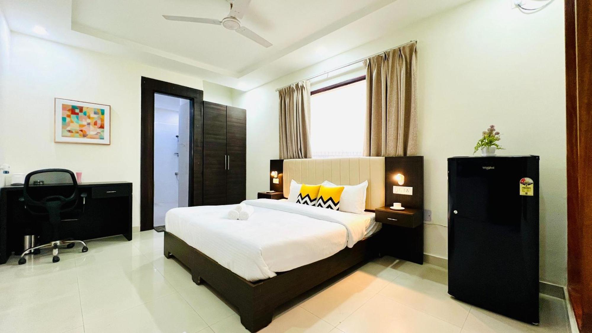 Apartment Bluo Penthouse - Dlf Cybercity, Bathtub Terrace Garden #staycation *