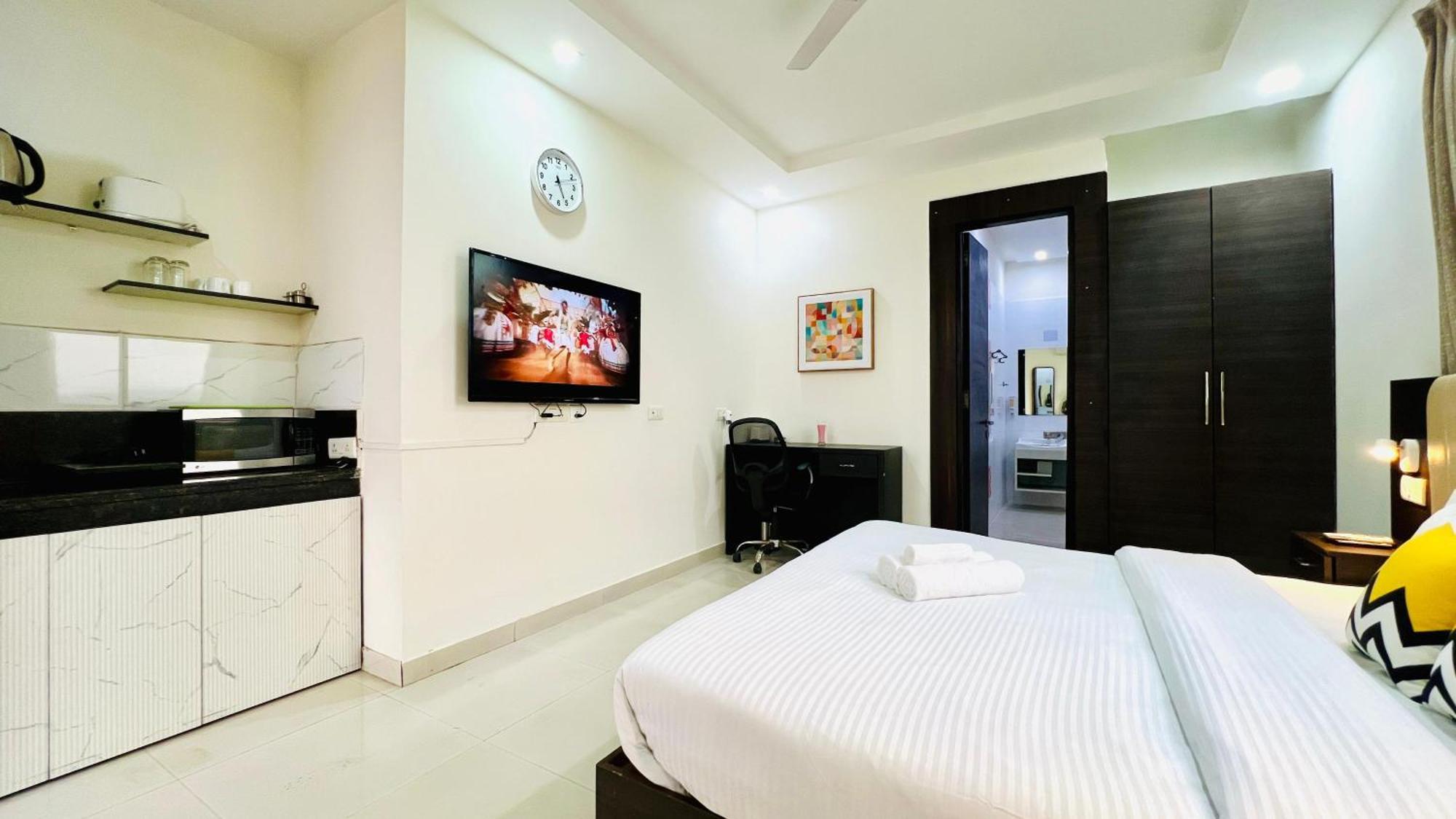 Apartment Bluo Penthouse - Dlf Cybercity, Bathtub Terrace Garden #staycation *