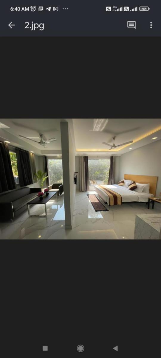 Executive 3* Gurgaon