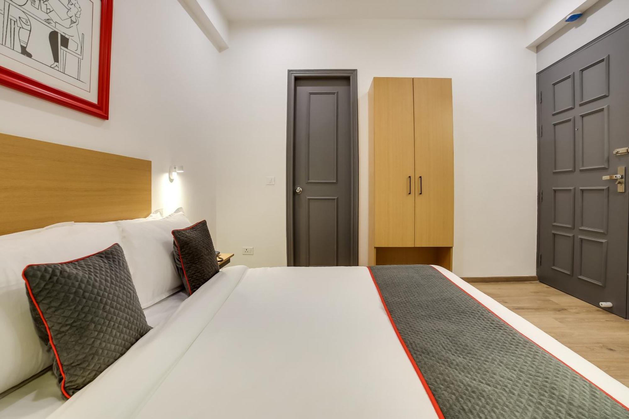 Townhouse Unitech Cyber Park Near Omaxe Celebration Mall 4* Gurgaon