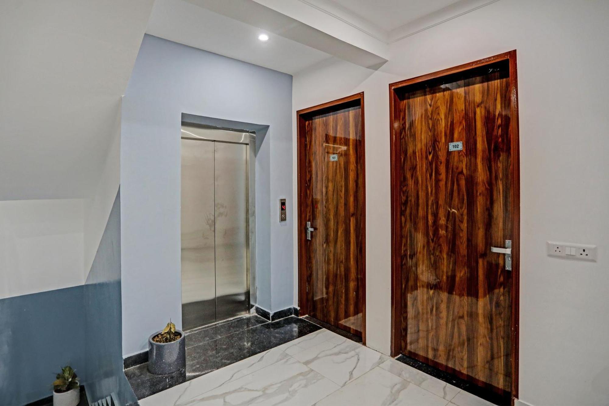 Collection O Kanchan Heritage Hotel