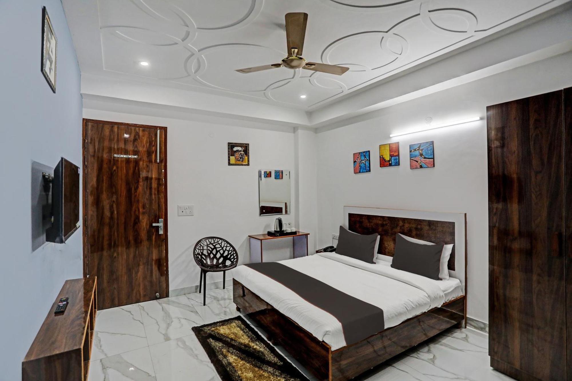 Collection O Kanchan Heritage 3* Gurgaon