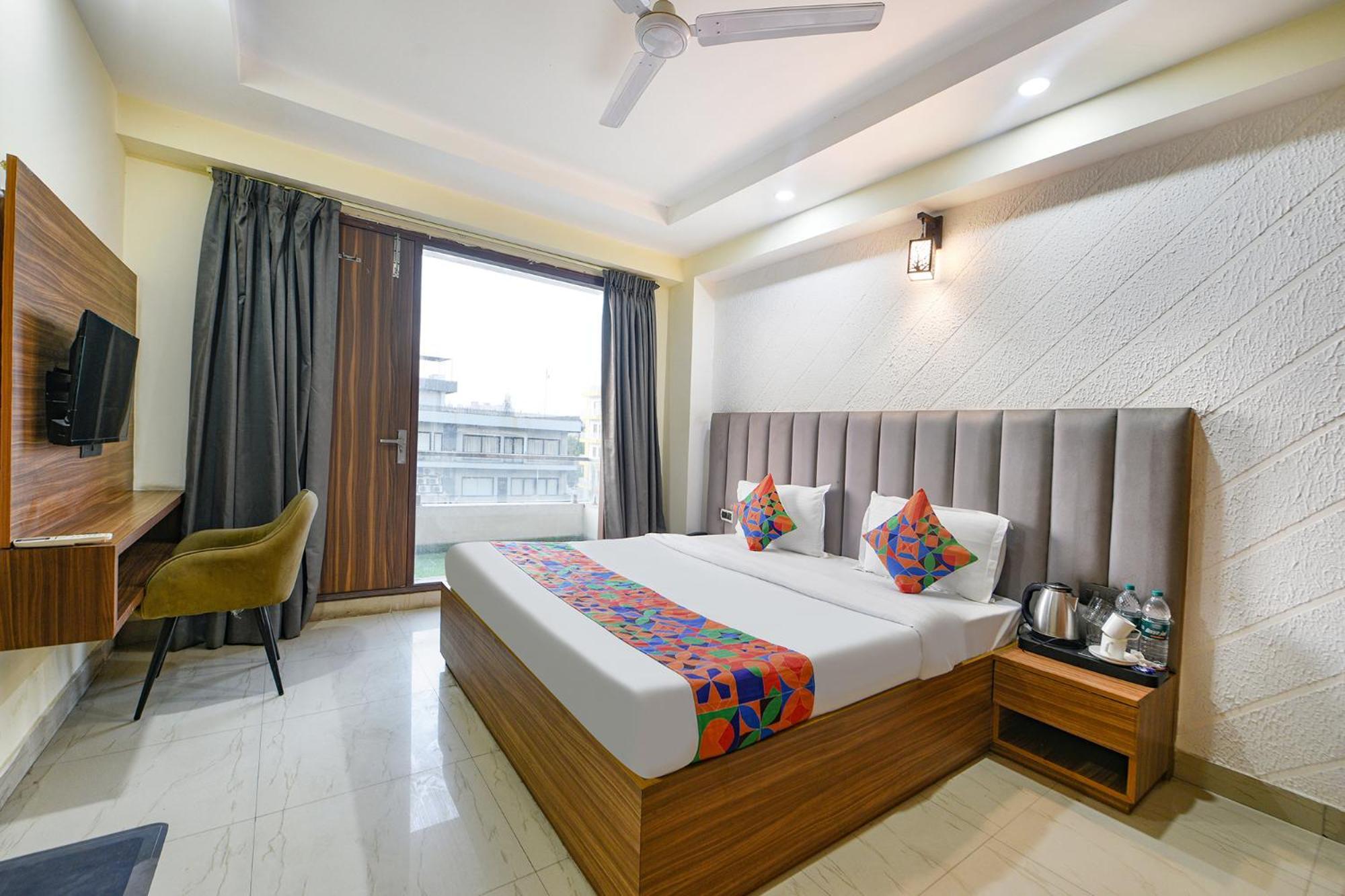 Fabhotel Dm 45 - Nr Millenium City Center Metro 3*