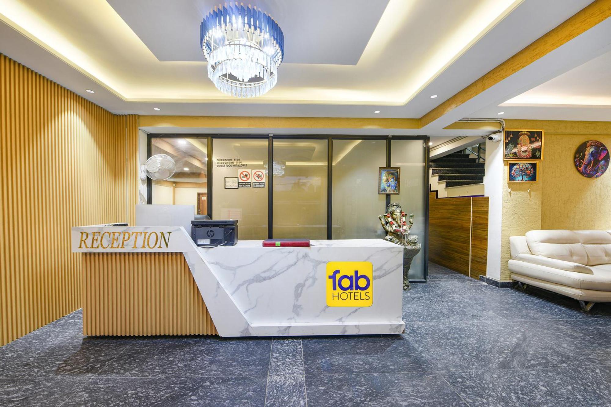 Fabhotel Dm 45 - Nr Millenium City Center Metro Gurgaon