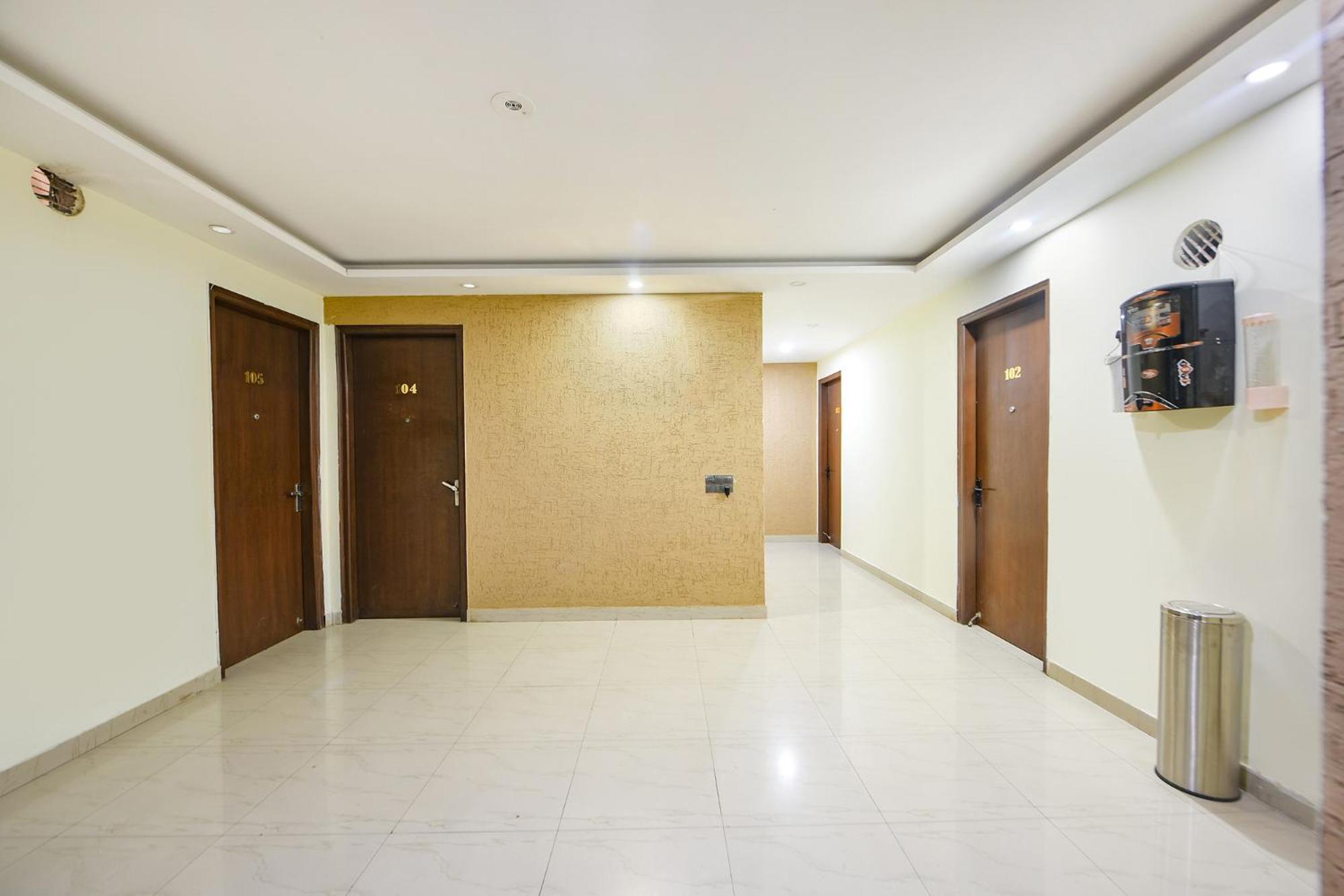 Hotel Fabhotel Dm 45 - Nr Millenium City Center Metro Gurgaon