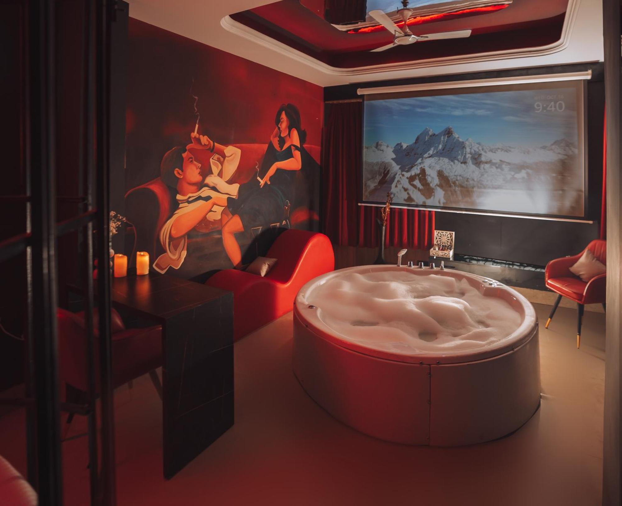 Orsom Sassy Sector 53 Hotel 3*
