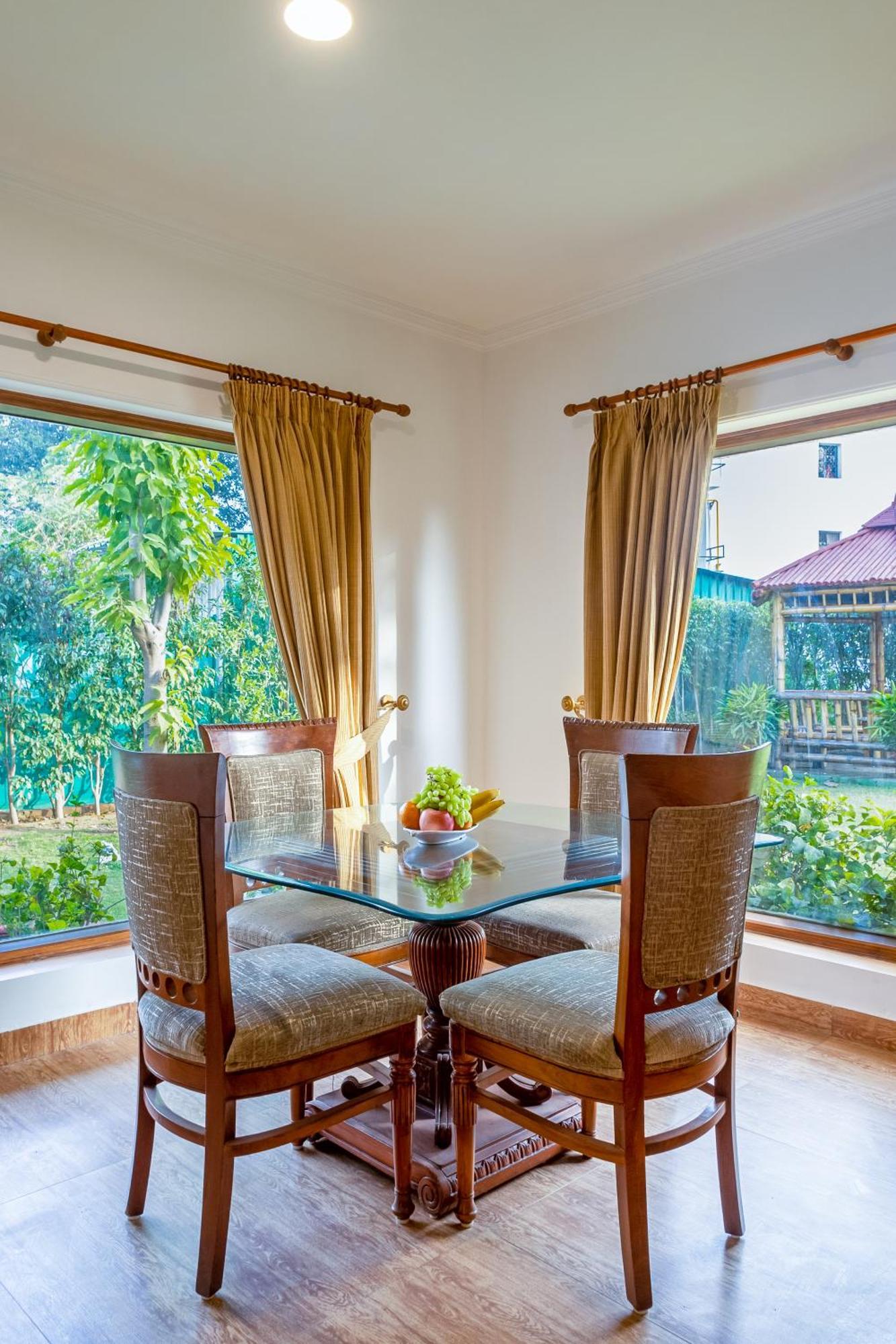 Aapno Ghar & Amusement Park Resort 3*