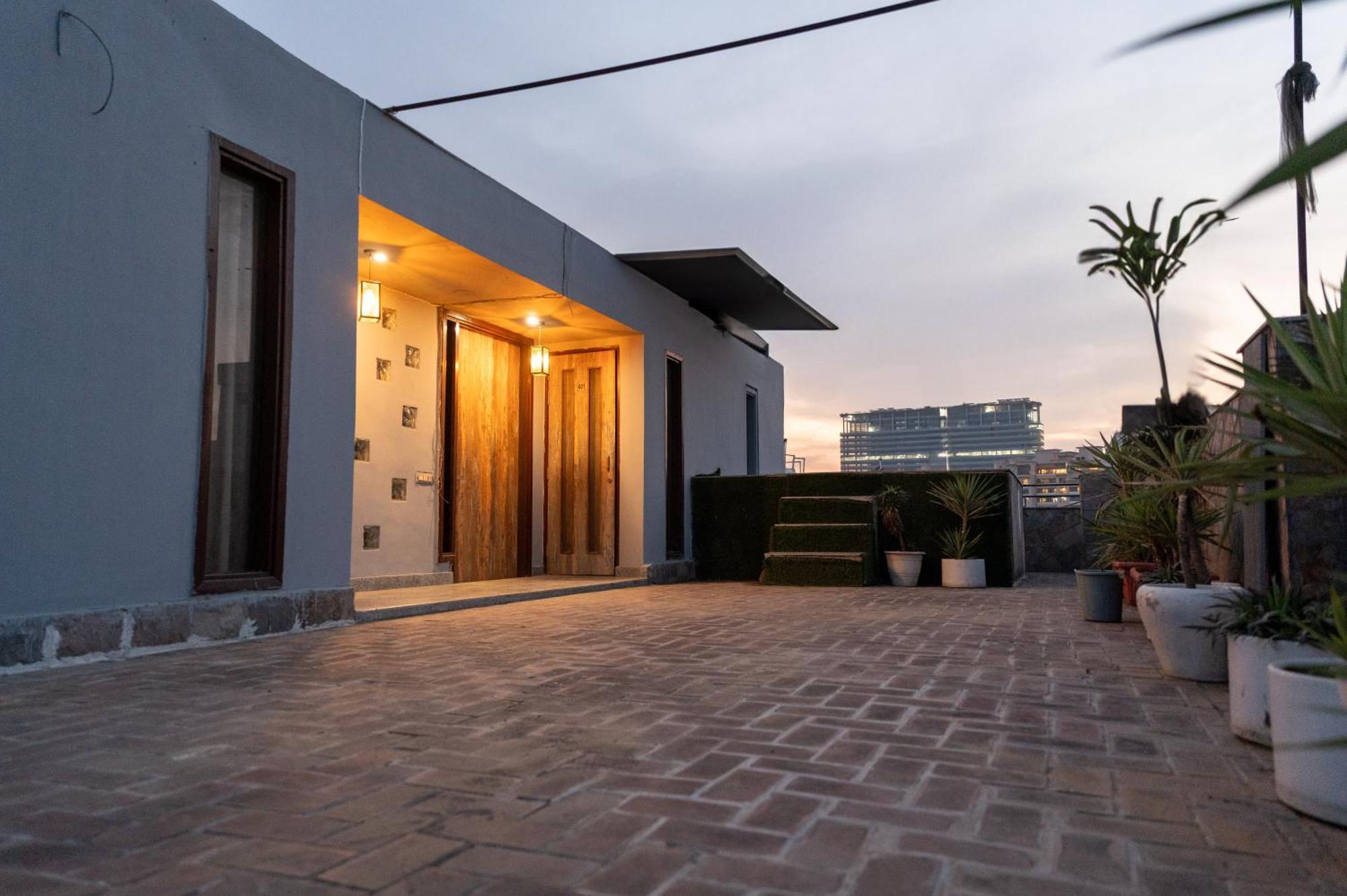 Manzana Hotel