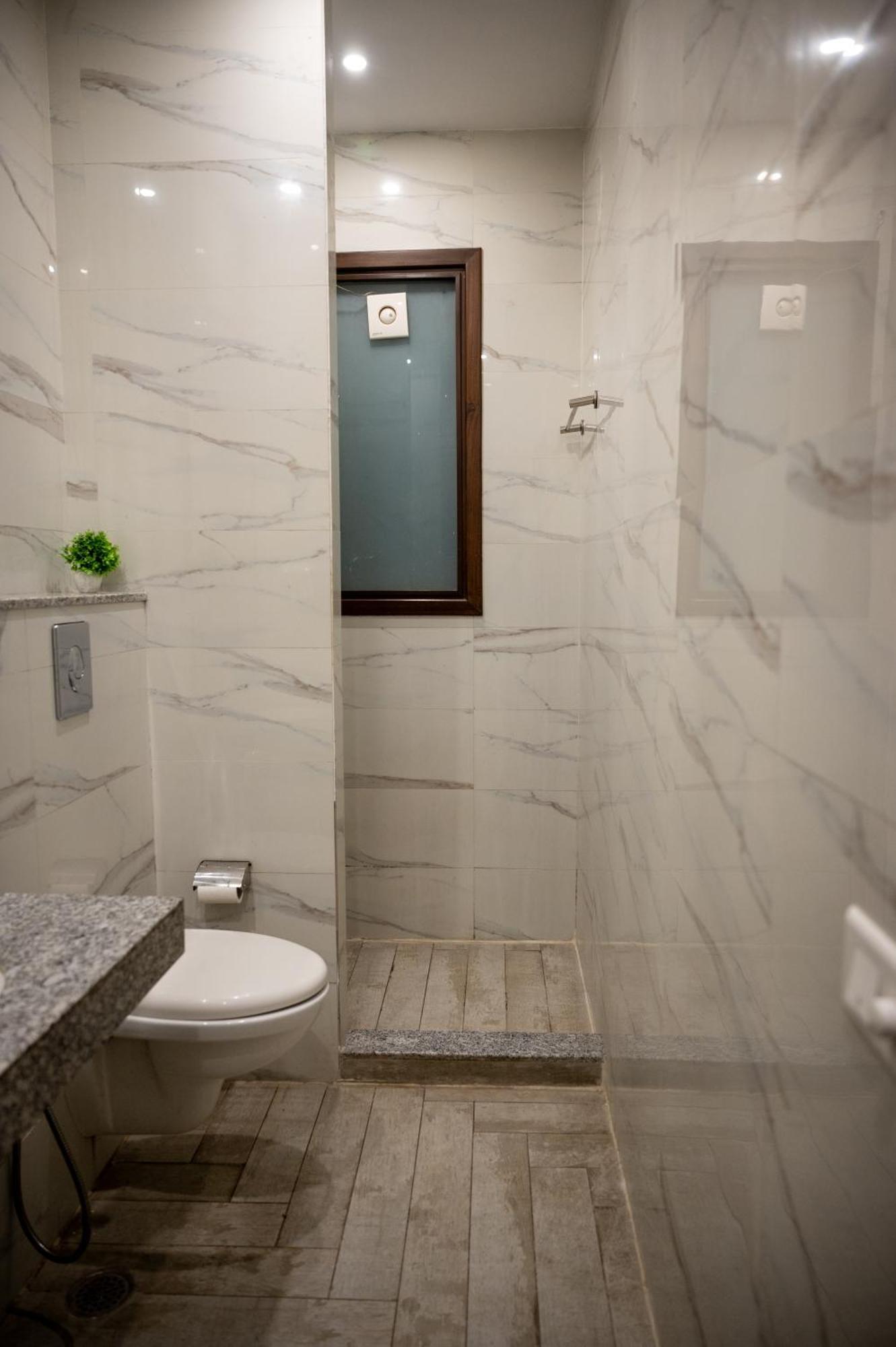 Manzana Hotel Gurgaon