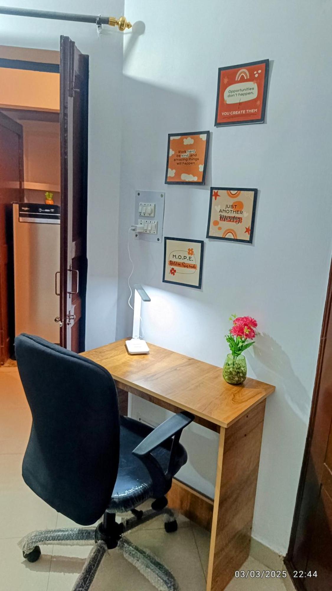 Zy - White Crystal - Party, Group, Couple, Family Apartment Gurgaon
