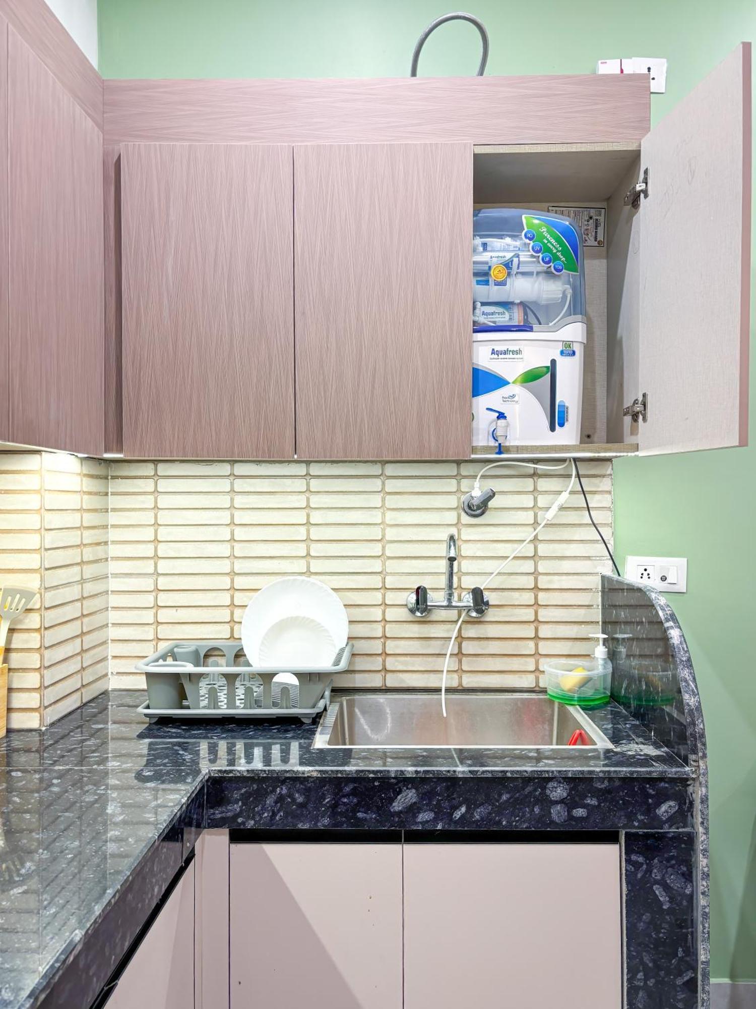 Calm Canopy 1bhk With Pvt Balcony & Kitchen Gurgaon