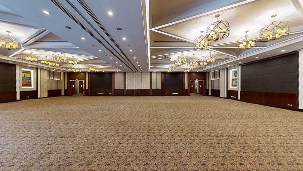 Hotel Country & By Radisson, Gurugram Sohna R Gurgaon