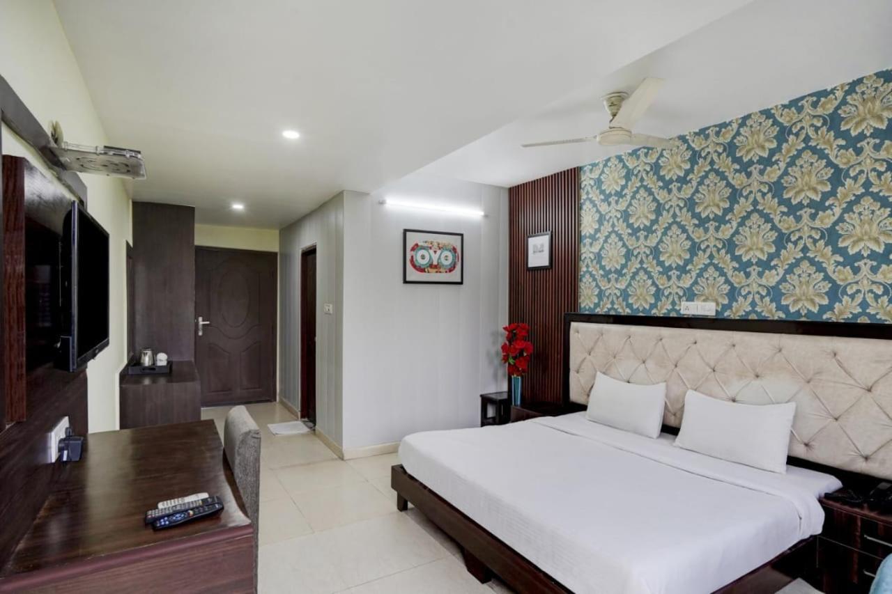 Resort Jps Residency