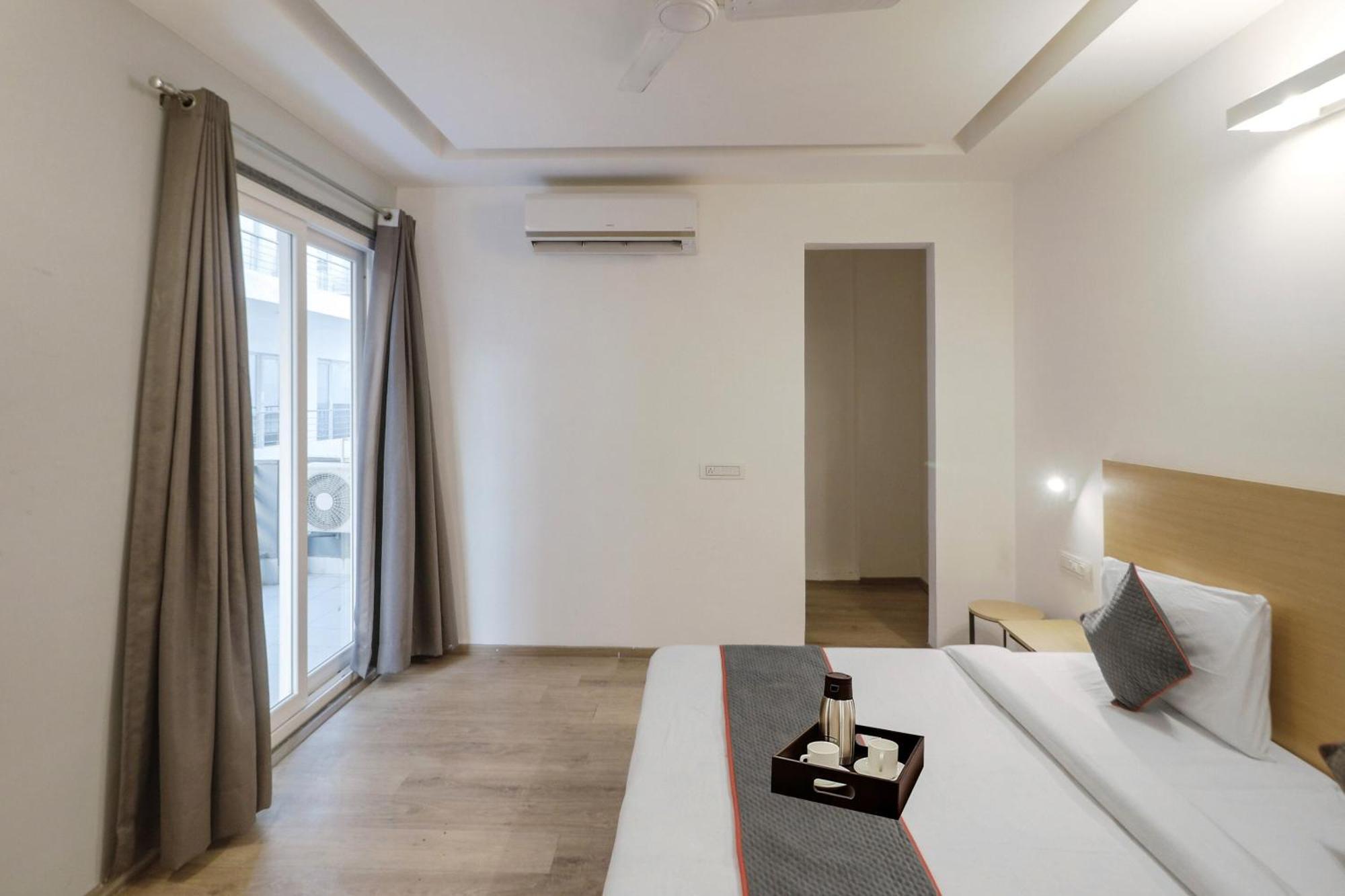 Townhouse Flora Lite Hotel Gurgaon