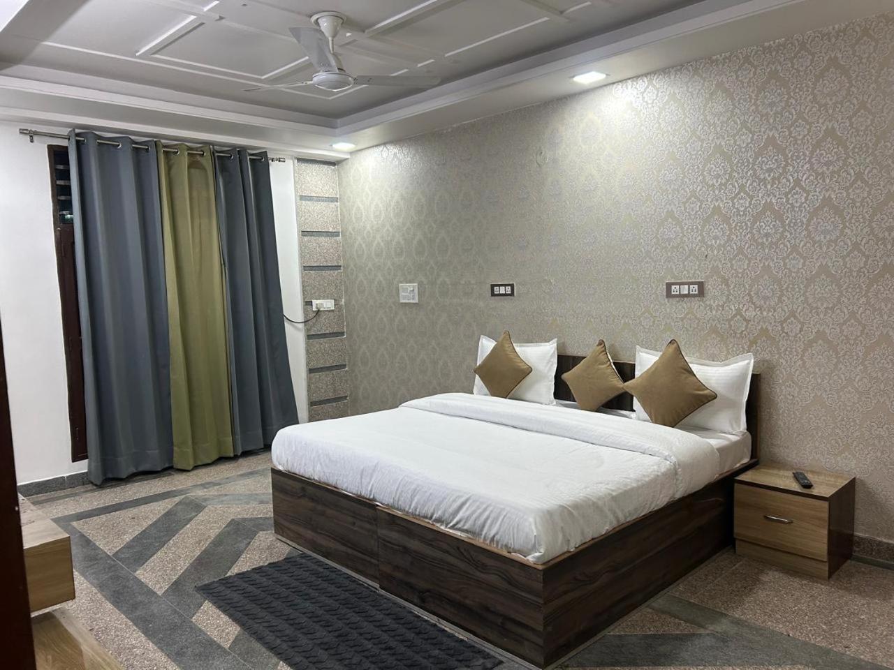 Raj Residency