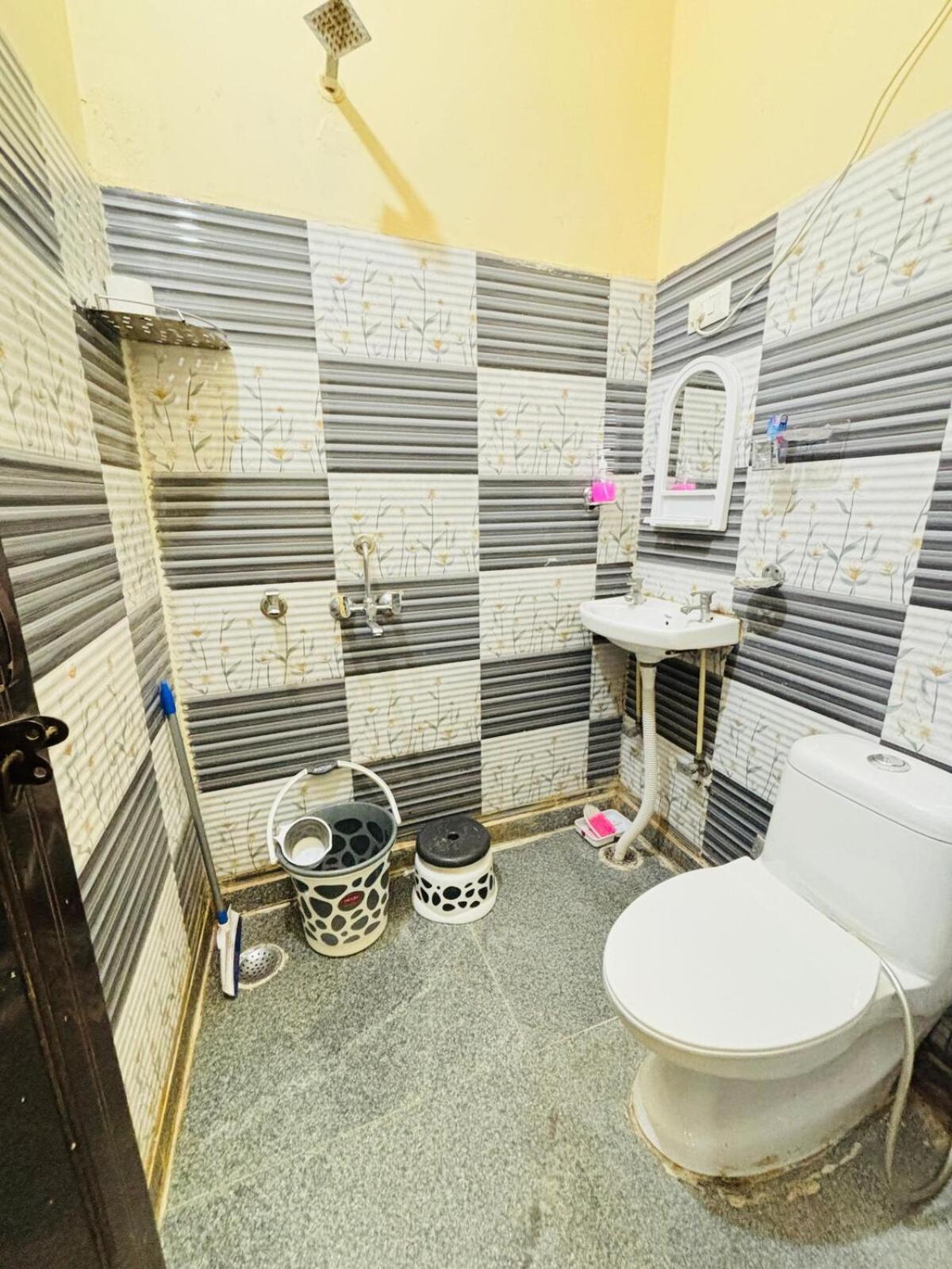 Funtastic Ac Near Medicity Apartment
