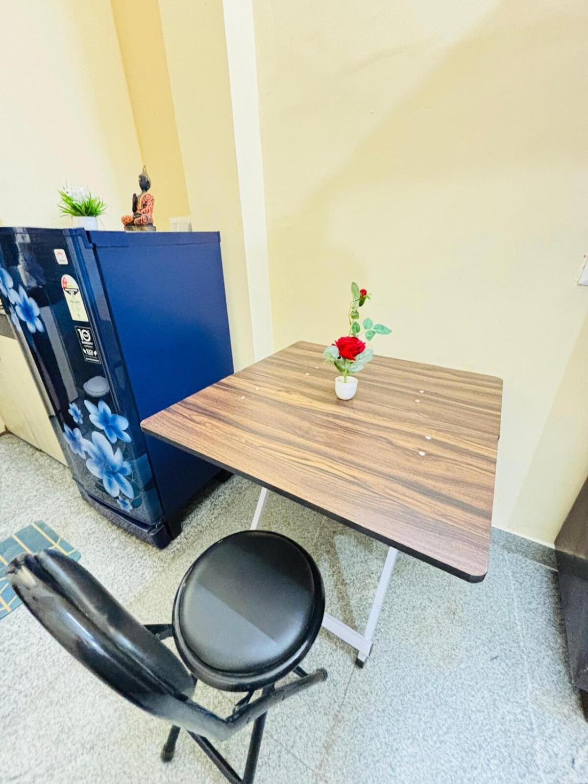 Apartment Funtastic Ac Near Medicity