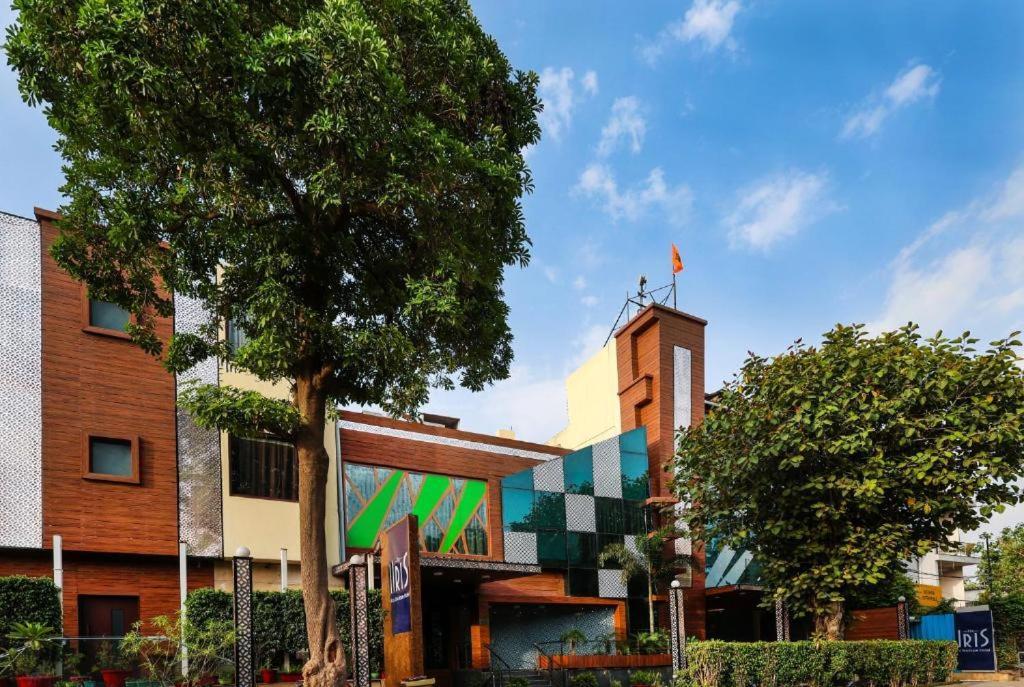 Sk Premium Park Ggn Gurgaon