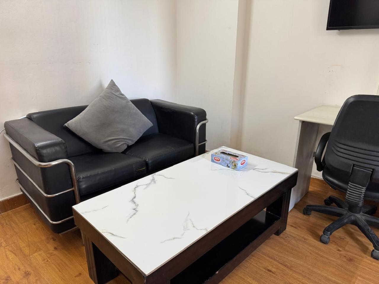 Apartment Bright Gurgaon