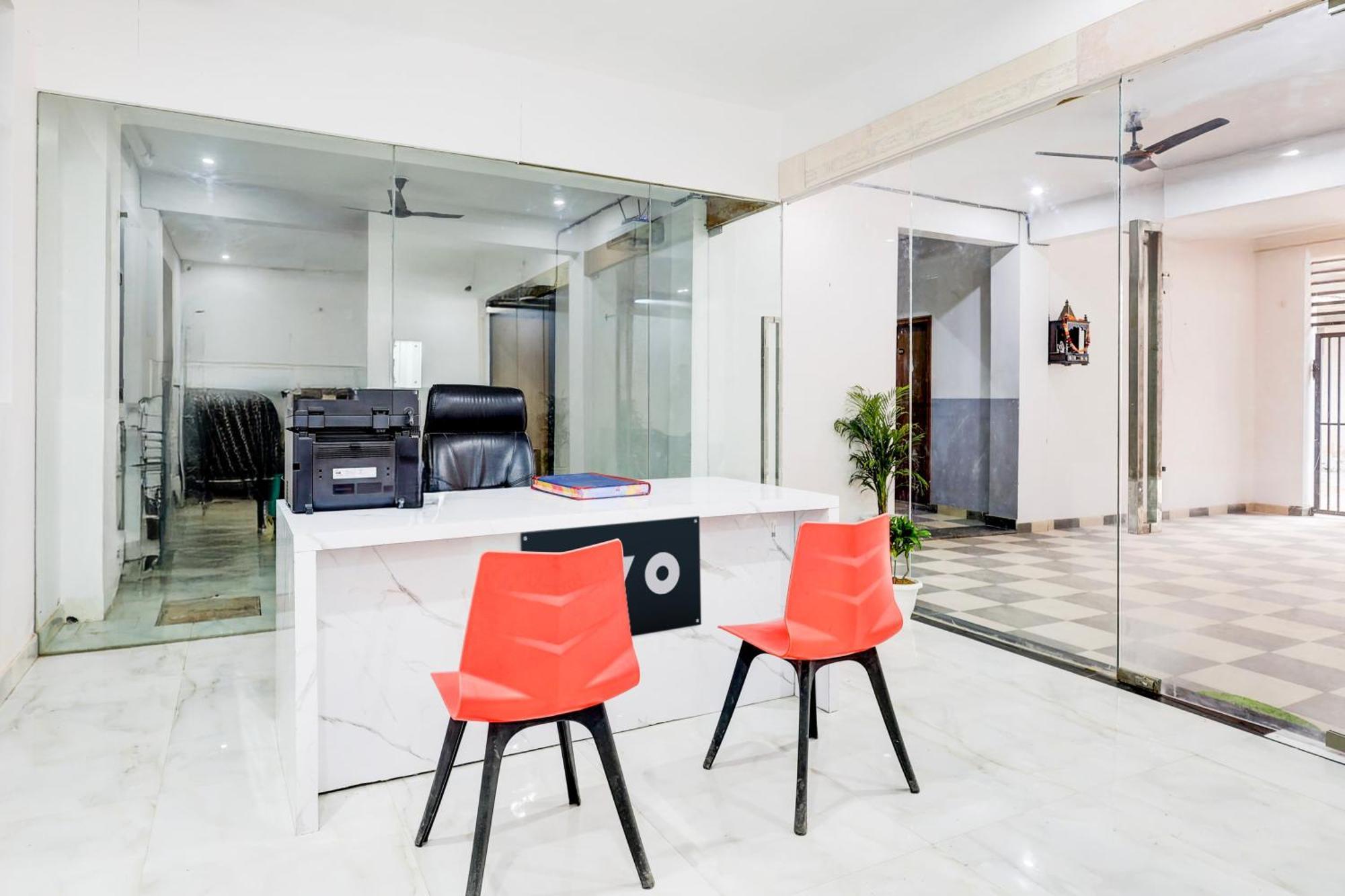 O Divine Hotel