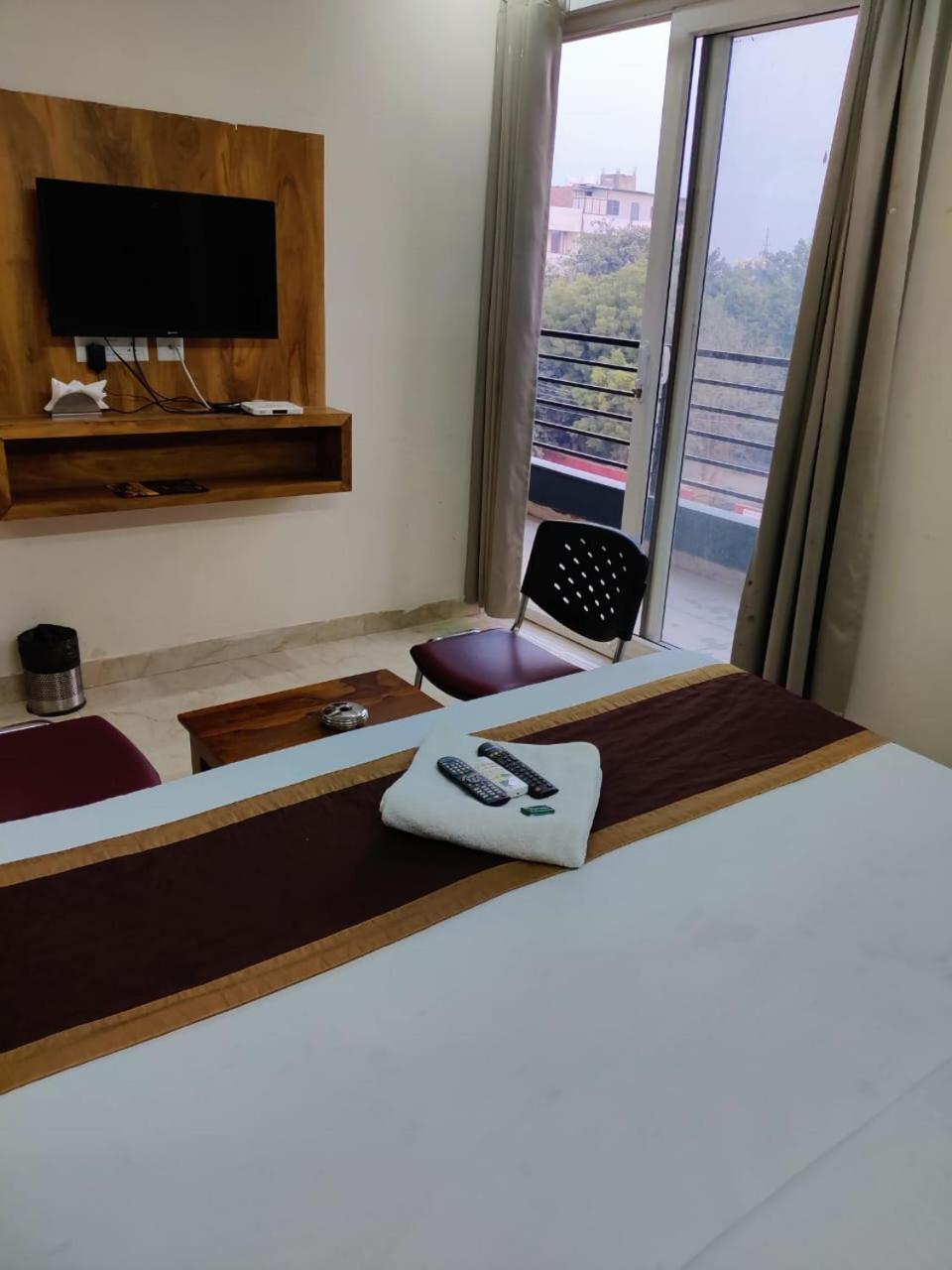 Maharaja Hotel 3*