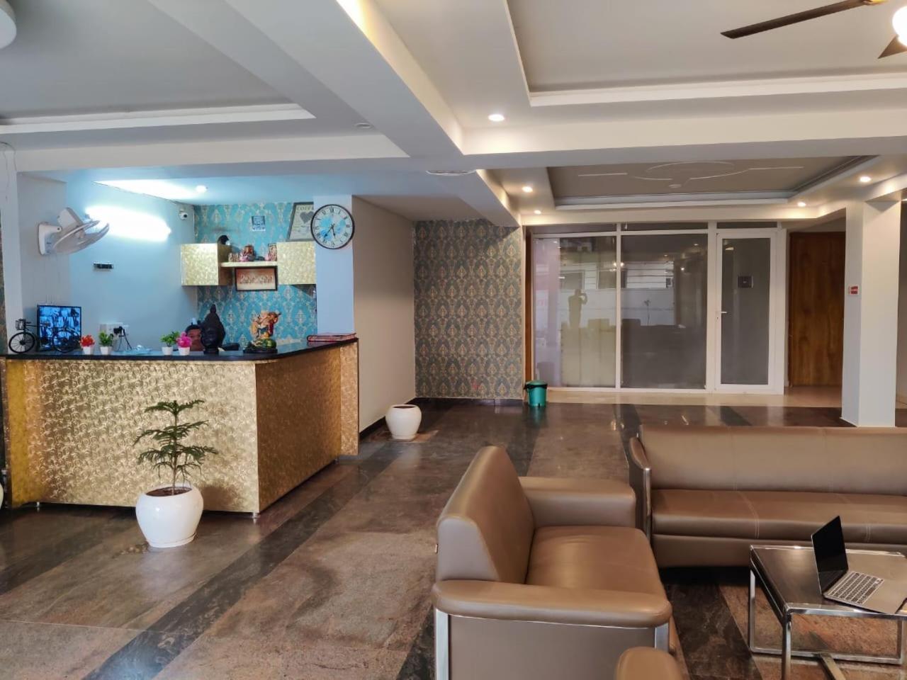 Maharaja Hotel Gurgaon