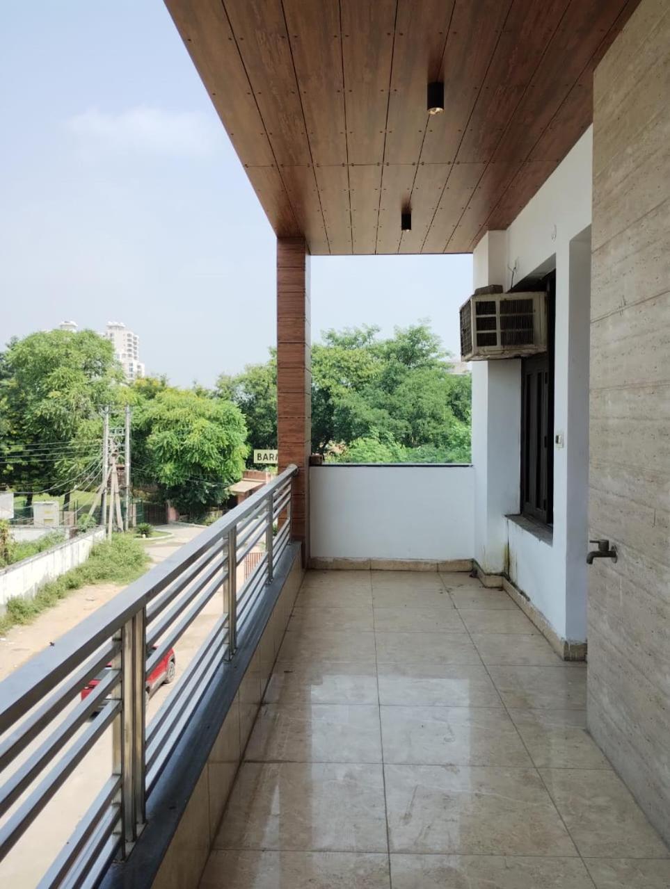 Hotel Rajvansh Palace Gurgaon