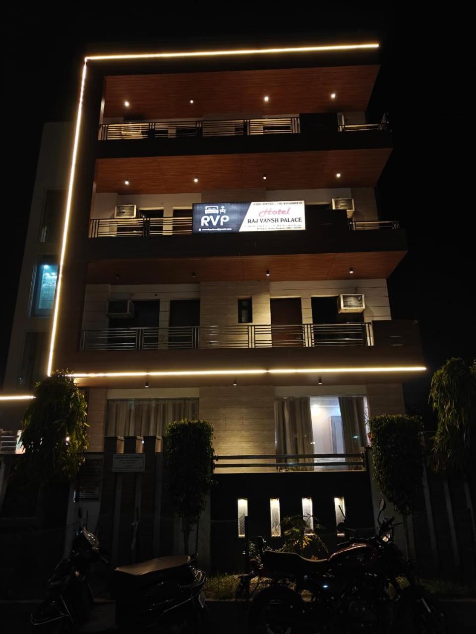 Rajvansh Palace 3*