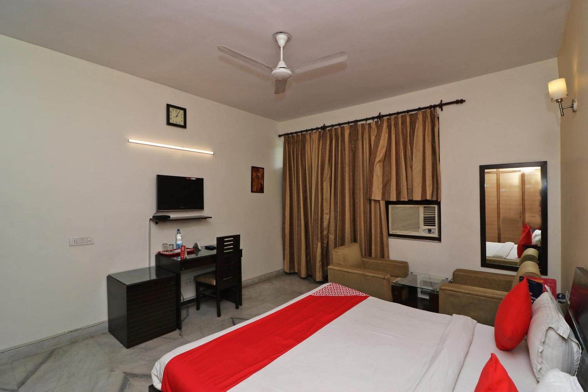 O Aravali Residency Hotel Gurgaon