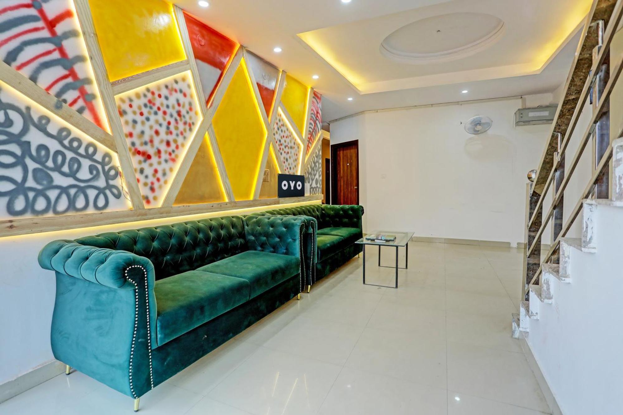Hotel O Ananda