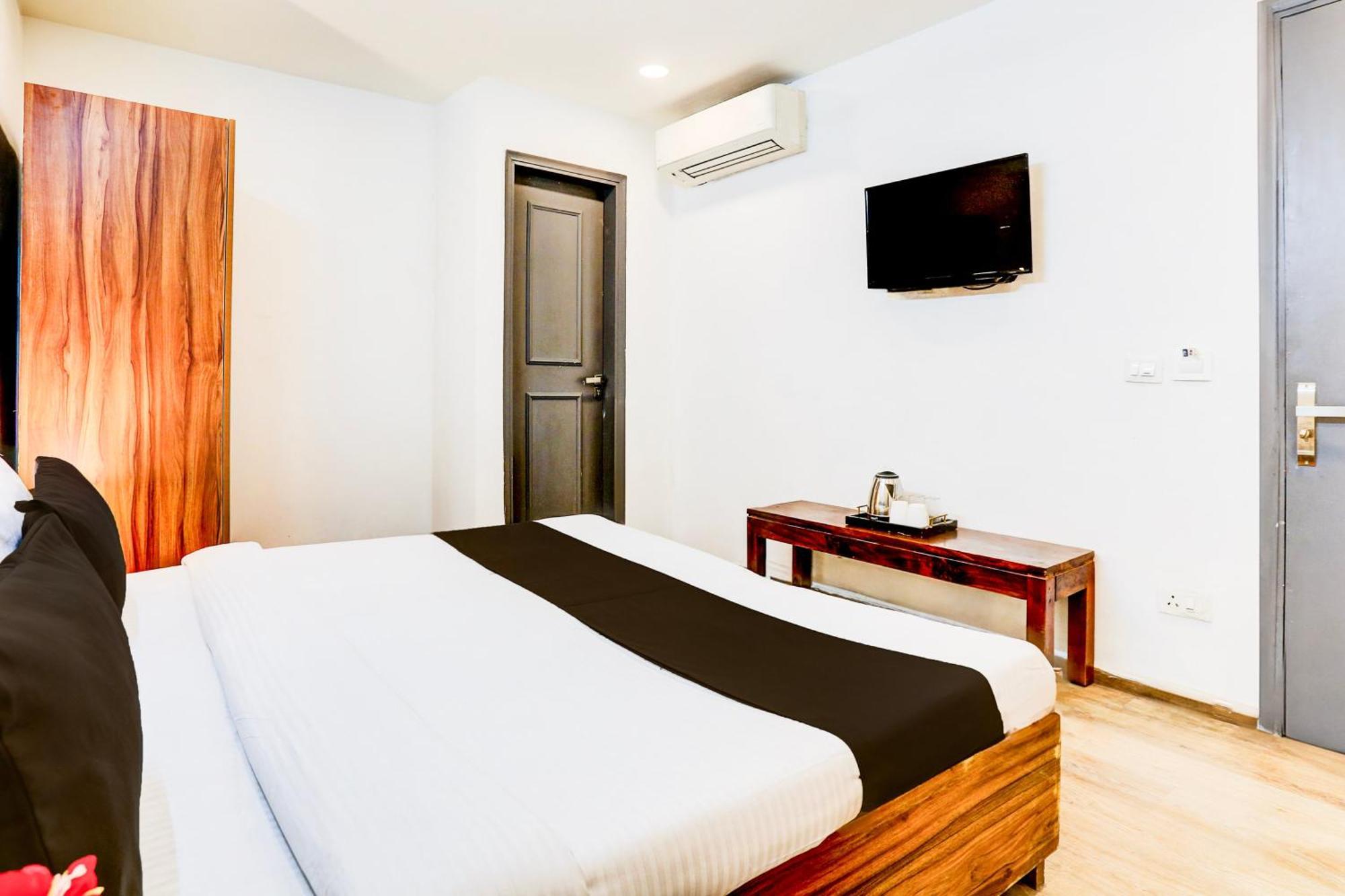 Hotel Collection O Jai Dada 4*