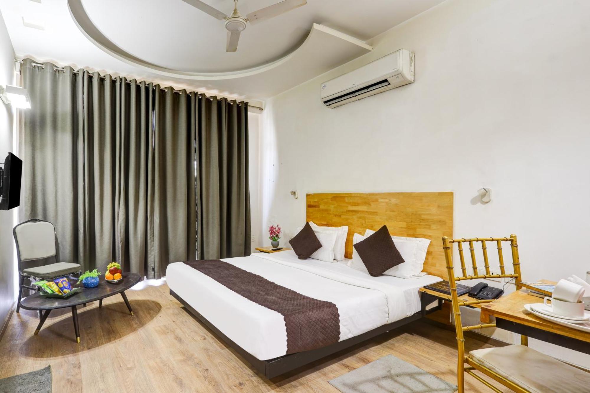 Hotel Wedlock Premium Huda