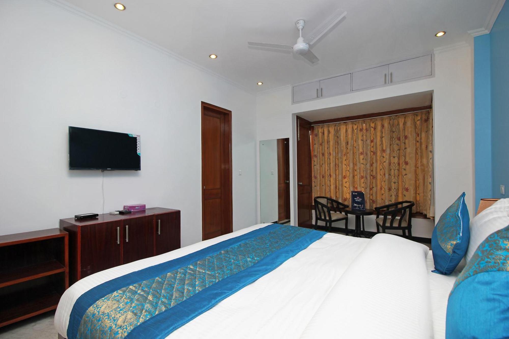 Hotel O Red Horse Gurgaon
