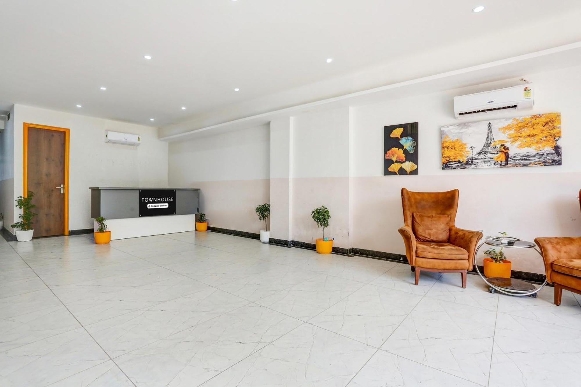 Hotel Super Townhouse Sector 69