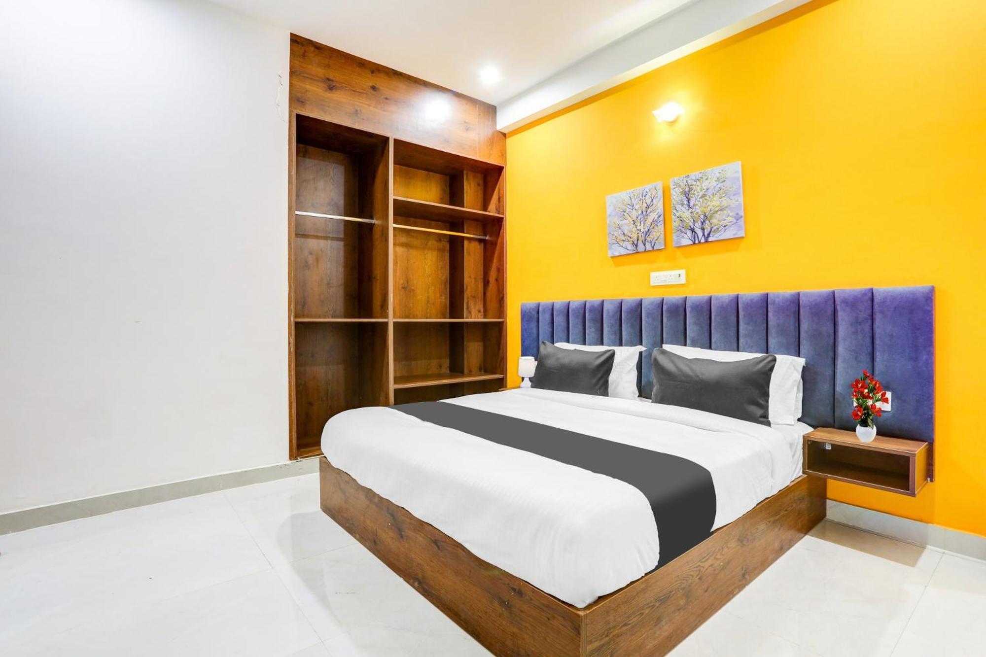 Hotel Super Townhouse Sector 69 Gurgaon