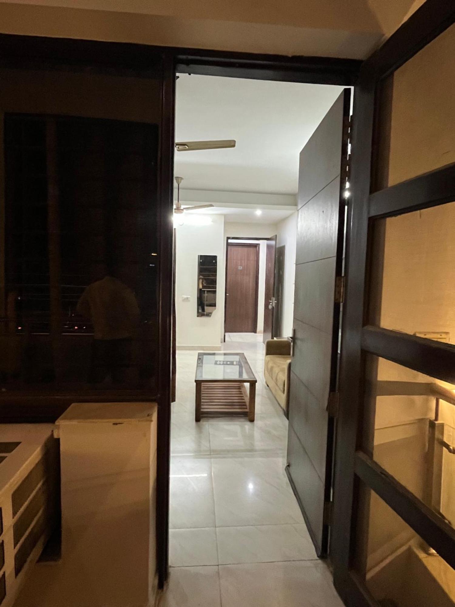 Hotel Vinayak Sector 43