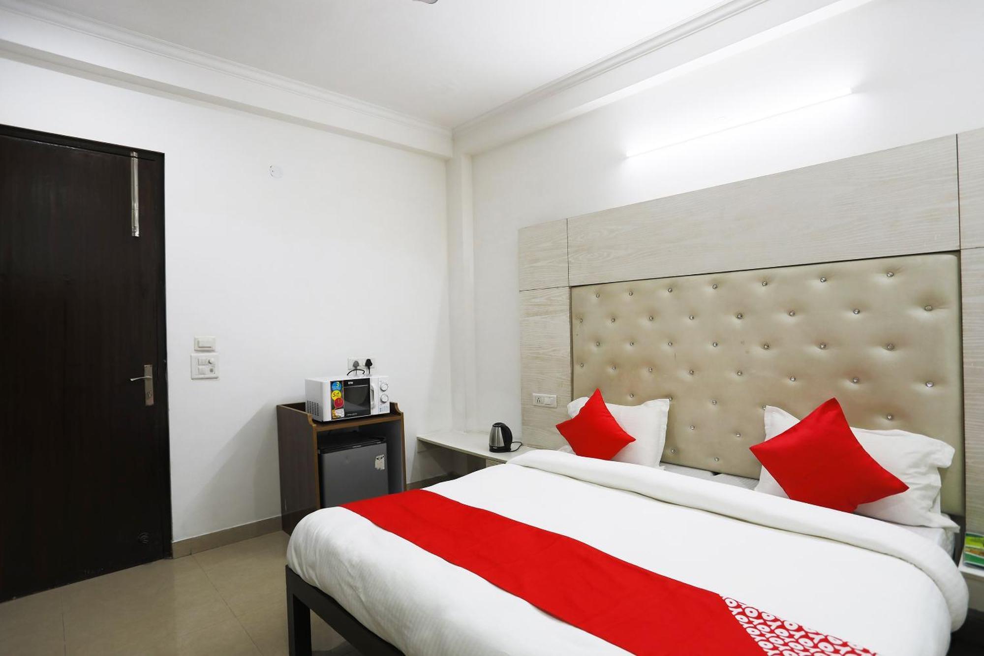 Hotel Collection O Tipsyy 014 Gurgaon